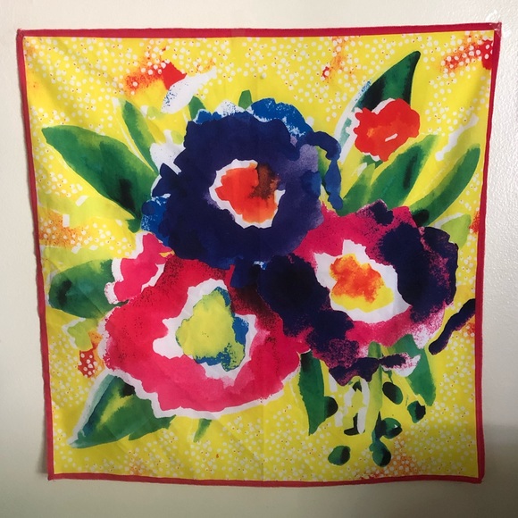 Floral Lush Knot-Wrap Scarf - Picture 6 of 9